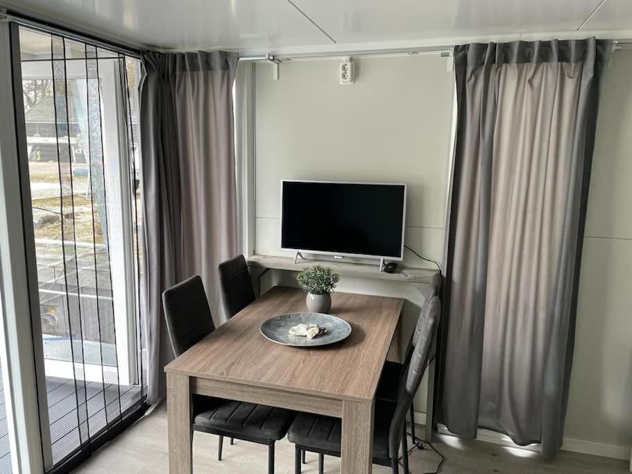 Houseboot Kingfisher, Lake View Biddinghuizen Zewnętrze zdjęcie